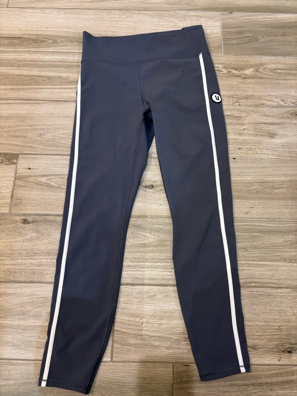 vuori leggings NWOT